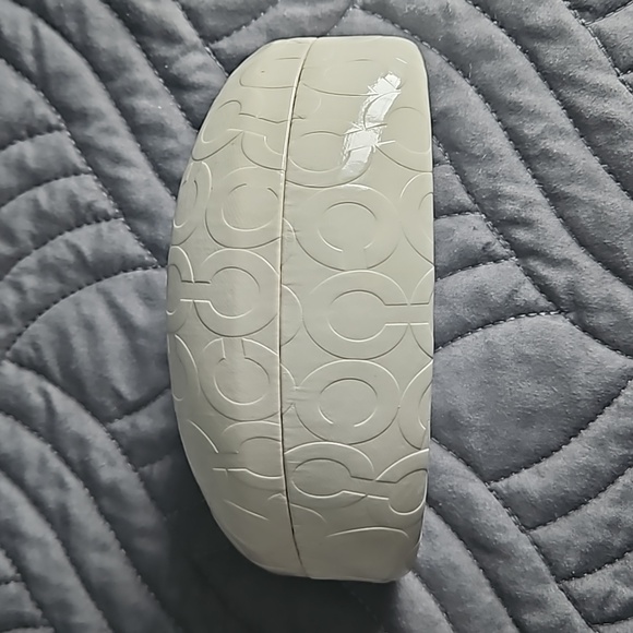 Coach sunglasses case - Picture 1 of 4